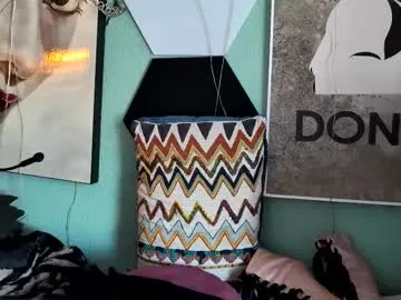 JadeMartinelli – webcam model profile photo Image 5