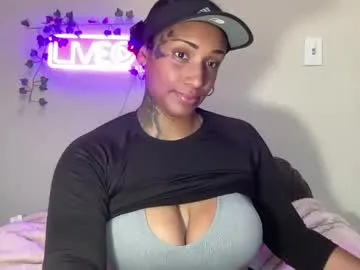 VaniaLee – webcam model profile photo Image 5