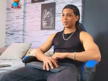 cumhere999 – webcam model profile photo Image 16