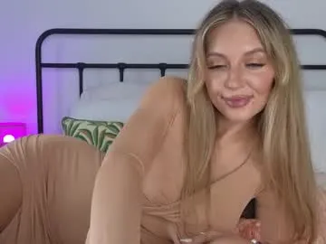 Astergray21 – webcam model profile photo Image 11