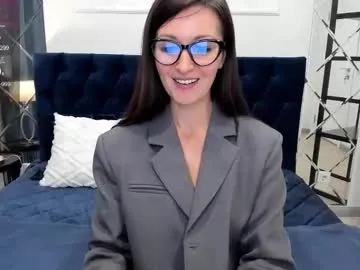 KIARAPRETTY – webcam model profile photo Image 6