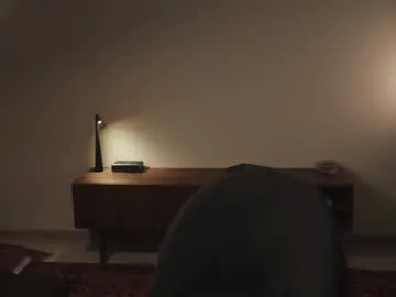 MiaRosel – webcam model profile photo Image 16