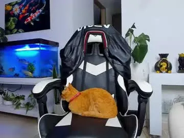 LovelyEileen – webcam model profile photo Image 15