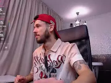 LaraOlsen – webcam model profile photo Image 15