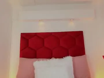 PrettyAriel18 – webcam model profile photo Image 17