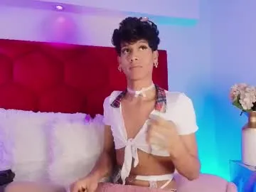 PrettyAriel18 – webcam model profile photo Image 2