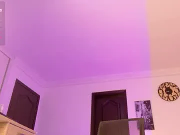 NatalieHarris – webcam model profile photo Image 6