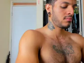 _sopranos_ – webcam model profile photo Image 12