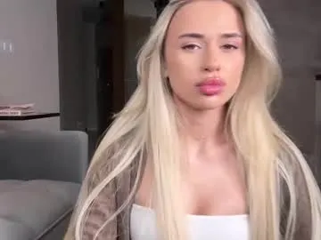 DeboraGil – webcam model profile photo Image 2