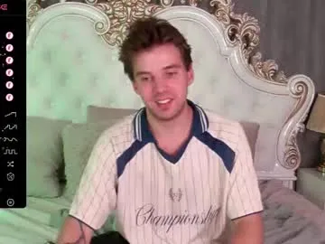 boysgang_sex – webcam model profile photo Image 4