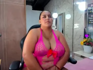 nadi006 – webcam model profile photo Image 17