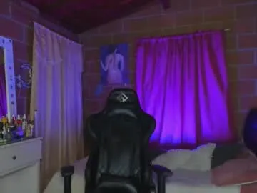 OrianaFalacci – webcam model profile photo Image 9