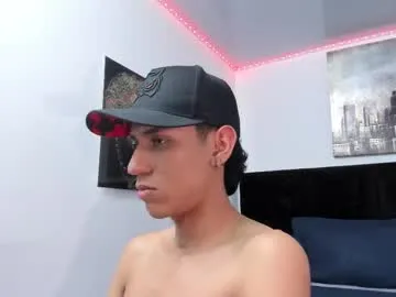 AvaBlueX – webcam model profile photo Image 11