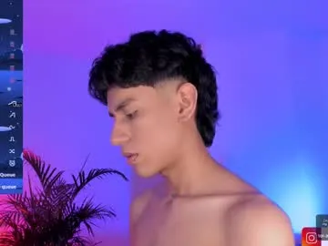 AvaBlueX – webcam model profile photo Image 17