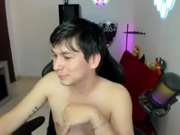 MhiaTaylor – webcam model profile photo Image 12