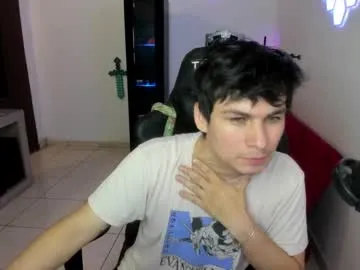 MhiaTaylor – webcam model profile photo Image 15