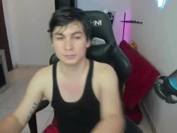 MhiaTaylor – webcam model profile photo Image 17