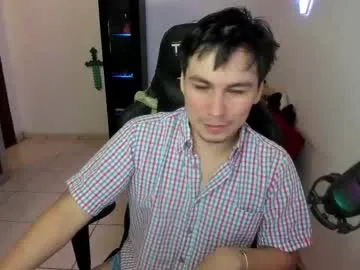 MhiaTaylor – webcam model profile photo Image 2