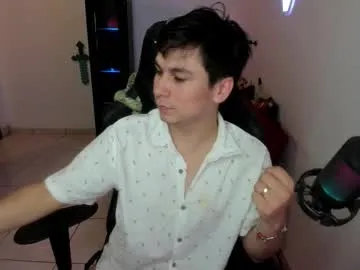 MhiaTaylor – webcam model profile photo Image 7