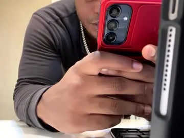 alanna_Micheles – webcam model profile photo Image 18