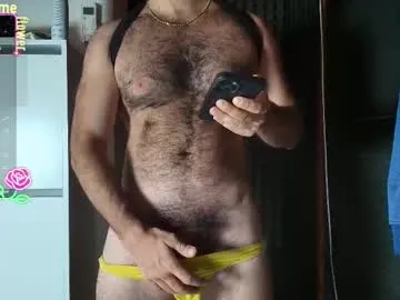 raymondmont – webcam model profile photo Image 15