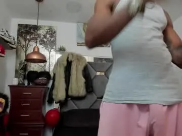 AlesandraMachado – webcam model profile photo Image 16