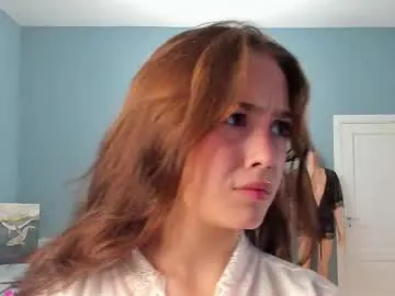 HanaSong – webcam model profile photo Image 3