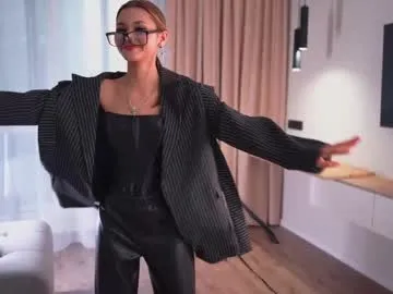 MiaRosel – webcam model profile photo Image 10