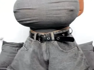 Bellalolahot – webcam model profile photo Image 11