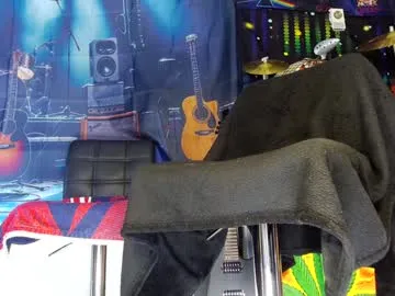 kiveuxmakeu – webcam model profile photo