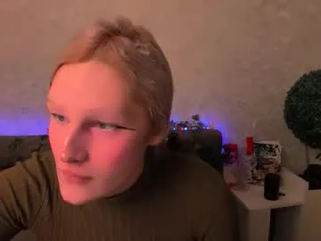 Nina_young – webcam model profile photo Image 13