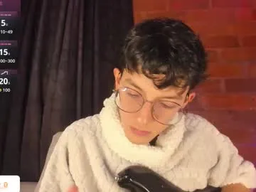 Issa_Lorens – webcam model profile photo Image 13