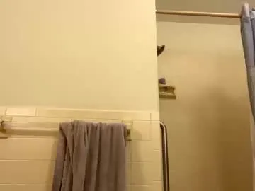 MadisonWilde – webcam model profile photo Image 14