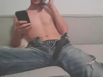 ZoeyReed – webcam model profile photo Image 8