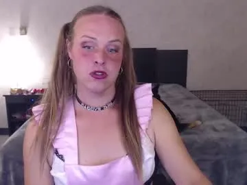 LizzieGreyX – webcam model profile photo Image 16