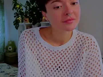 RoxanneMils – webcam model profile photo Image 17