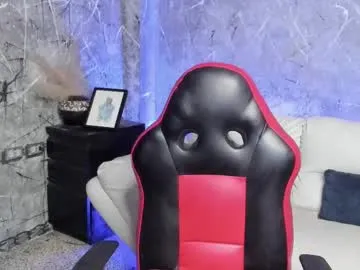 ScarletColes – webcam model profile photo Image 12