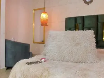 kinkyhousexxx – webcam model profile photo Image 15