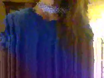 StarletGlam – webcam model profile photo Image 14