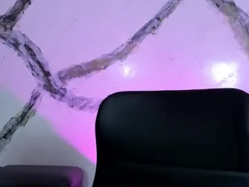 CristalBaldwin19 – webcam model profile photo Image 7