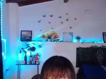 NoemiMendez – webcam model profile photo Image 17