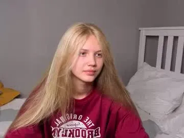 HoneyMollyX – webcam model profile photo Image 9