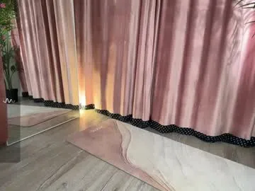 AshiaEkta – webcam model profile photo Image 19