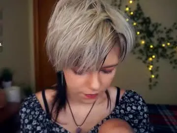 NaughtiestGal – webcam model profile photo Image 12