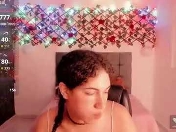 IsabelleColette – webcam model profile photo Image 12