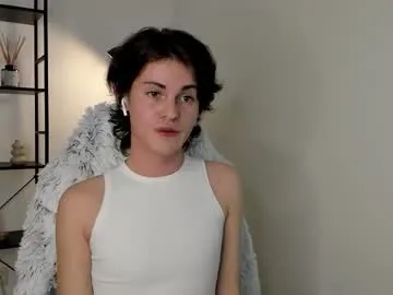 Live with little_femb0y on FliCam