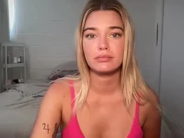 SilviaPastori – webcam model profile photo Image 7