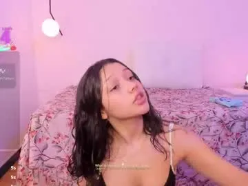 salma_lutz – webcam model profile photo Image 13