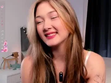 ViolettLuxe – webcam model profile photo Image 9