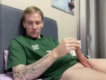 SashaShin – webcam model profile photo Image 2